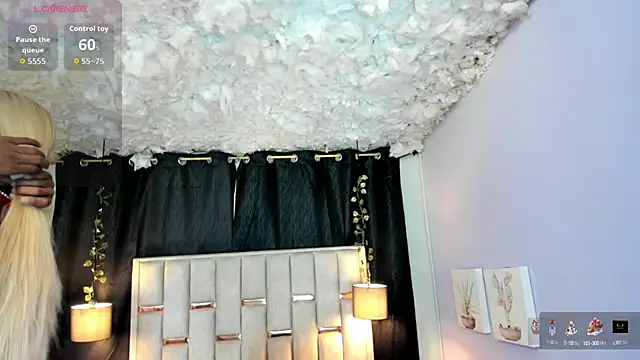 melody-rouss online show from October 7, 2025, 3:18 am