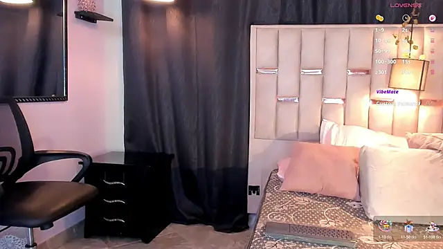 melody-rouss online show from November 22, 2025, 10:58 am