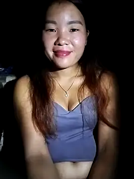 lylylove online show from September 23, 2025, 12:56 pm