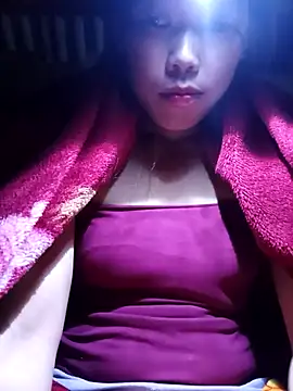 Ngocmi909 online show from November 17, 2025, 1:26 pm