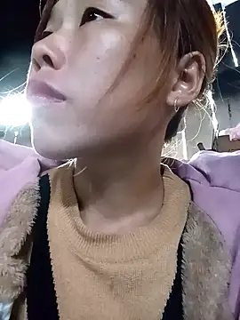 Ngocmi909 online show from November 20, 2025, 4:46 am