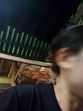 Ngocmi909 online show from October 4, 2025, 4:14 am