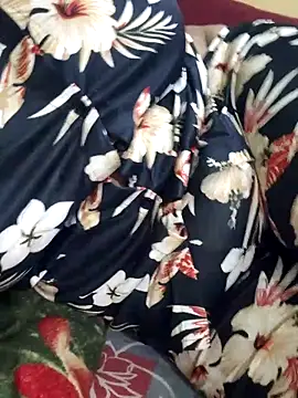 ARPITAGOYAL143 online show from December 17, 2025, 9:03 am