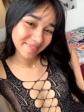 Kylie Patrick online show from November 23, 2025, 8:52 pm