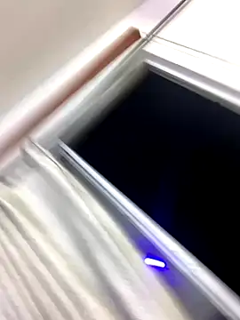 Kylie Patrick online show from November 22, 2025, 1:15 am