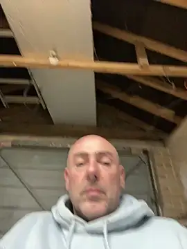 Snapshot of Richmcgee chatting on March 25, 2026, 8:30 pm Richmcgee online show from March 25, 2026, 8:30 pm