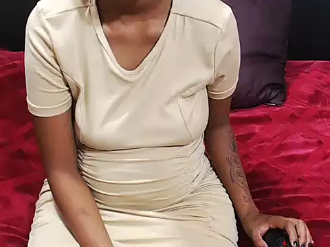 AppleAss02 online show from November 25, 2025, 5:24 pm