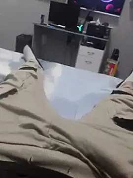 Snapshot of durellosbrodolone chatting on February 25, 2026, 9:58 pm durellosbrodolone online show from February 25, 2026, 9:58 pm