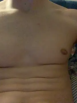 Snapshot of luisss_19cm chatting on April 29, 2026, 2:05 am luisss 19cm online show from April 29, 2026, 2:05 am