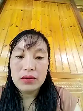 miss-su online show from October 14, 2025, 4:57 am