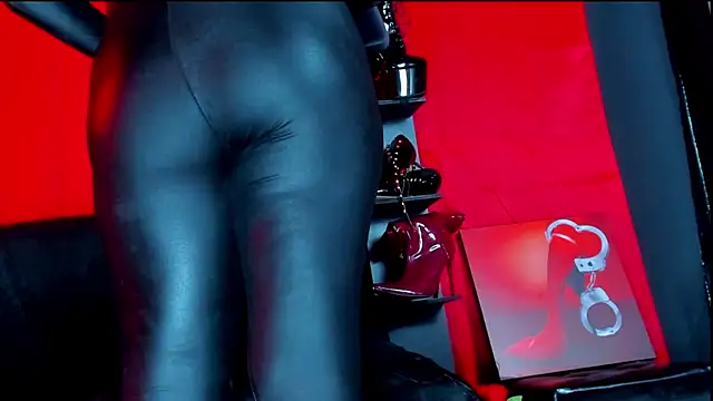 ArtemisaStone online show from December 15, 2025, 12:16 am