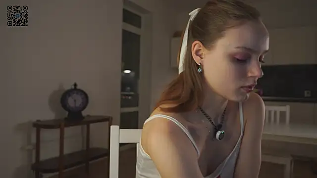 MandaReh online show from September 21, 2025, 4:12 pm