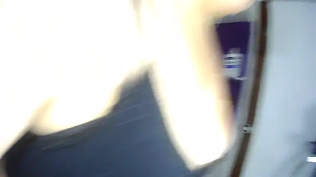 Sasha TK online show from October 26, 2025, 9:04 pm