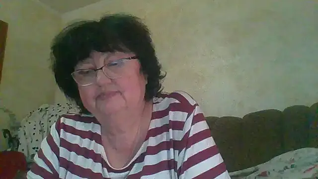 Snapshot of MilaSky5303 chatting on November 24, 2025, 11:21 am MilaSky5303 online show from November 24, 2025, 11:21 am