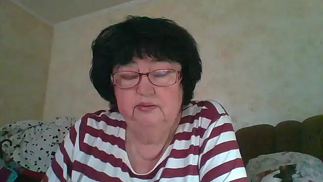 Snapshot of MilaSky5303 chatting on October 30, 2025, 11:19 am MilaSky5303 online show from October 30, 2025, 11:19 am