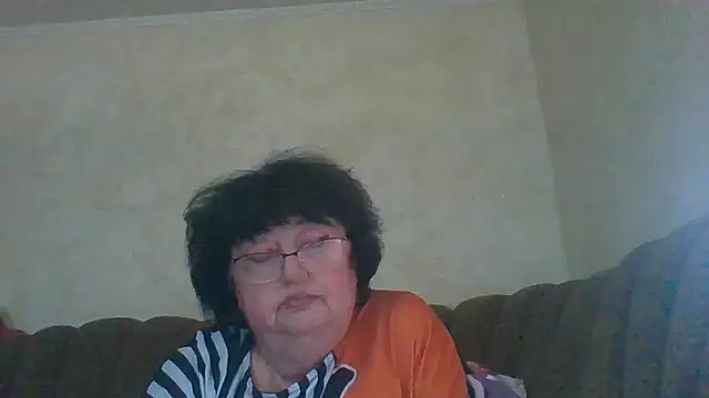 MilaSky5303 online show from December 2, 2025, 12:40 pm