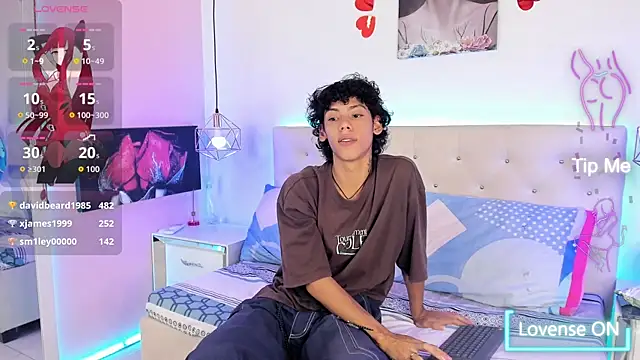 Thedoll ethan7 online show from October 2, 2025, 7:28 pm