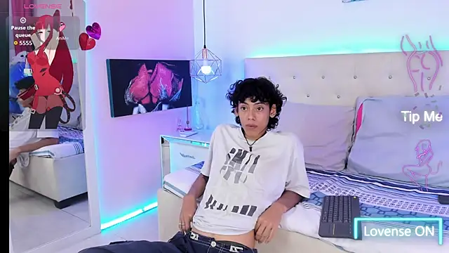 Thedoll ethan7 online show from October 9, 2025, 7:47 pm