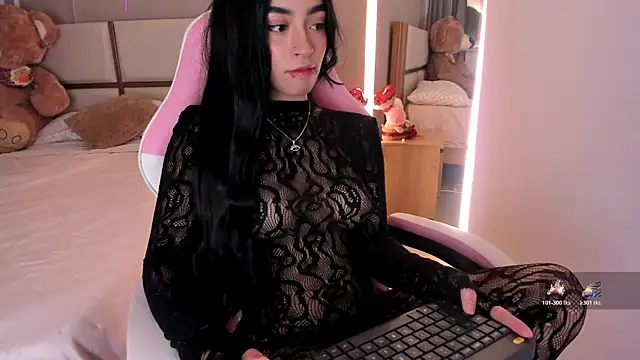 EmystarX online show from March 6, 2026, 12:05 am