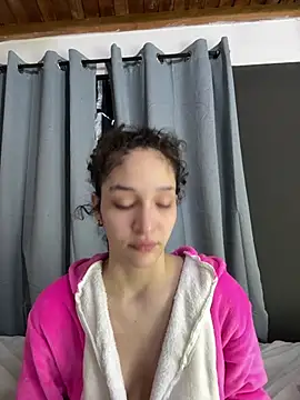 TeensNews18 online show from February 11, 2026, 11:21 am