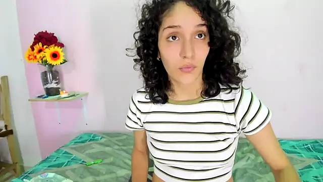 TeensNews18 online show from September 22, 2025, 12:27 am