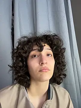 TeensNews18 online show from February 19, 2026, 12:24 pm