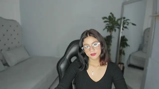 Snapshot of Julieth_brown_ chatting on September 11, 2025, 3:39 am Julieth brown online show from September 11, 2025, 3:39 am