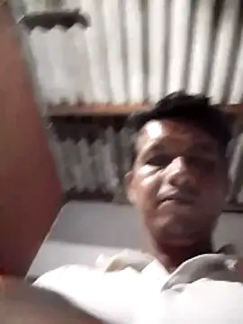 colombiano198720 online show from December 19, 2025, 4:27 am