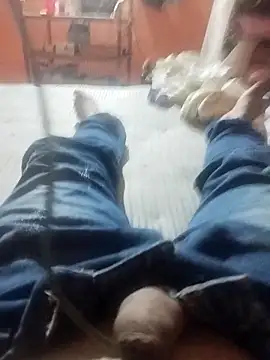 colombiano198720 online show from November 8, 2025, 12:03 am