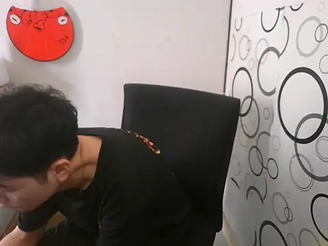 moaman190 online show from November 28, 2025, 7:41 am