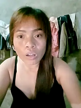 Maymay0033 online show from October 19, 2025, 6:49 am