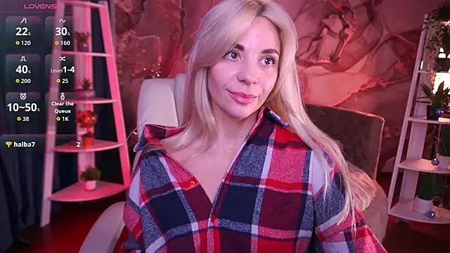 BellaRayyy online show from March 11, 2026, 8:58 pm