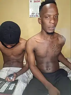 Snapshot of RAWFREAKYVERSE chatting on February 5, 2026, 5:31 pm RAWFREAKYVERSE online show from February 5, 2026, 5:31 pm