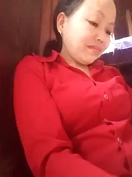  YooY  online show from October 3, 2025, 2:59 am