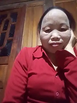  YooY  online show from October 2, 2025, 2:53 pm