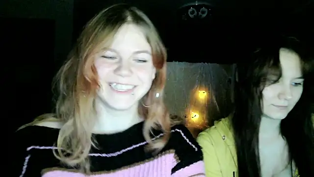 Poppy sun online show from November 2, 2025, 4:56 pm