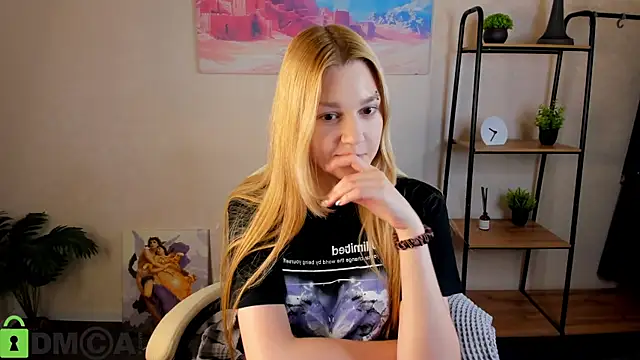 Snapshot of Sylvia_Ortiz chatting on October 18, 2025, 9:11 am Sylvia Ortiz online show from October 18, 2025, 9:11 am