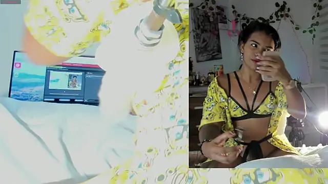 Snapshot of Rosy_Emely chatting on November 26, 2025, 8:58 am Rosy Emely online show from November 26, 2025, 8:58 am