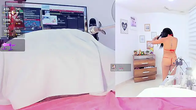 Snapshot of Rosy_Emely chatting on October 29, 2025, 9:30 am Rosy Emely online show from October 29, 2025, 9:30 am