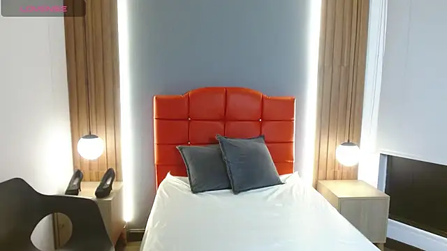 LiaMonroee  online show from February 12, 2026, 12:05 pm