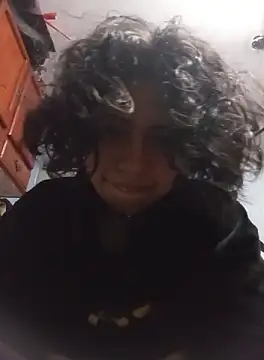 Syndel23 online show from October 4, 2025, 2:46 am