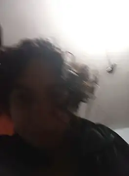 Syndel23 online show from October 5, 2025, 1:40 am