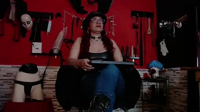 Miss Mirandaa online show from October 31, 2025, 1:46 am