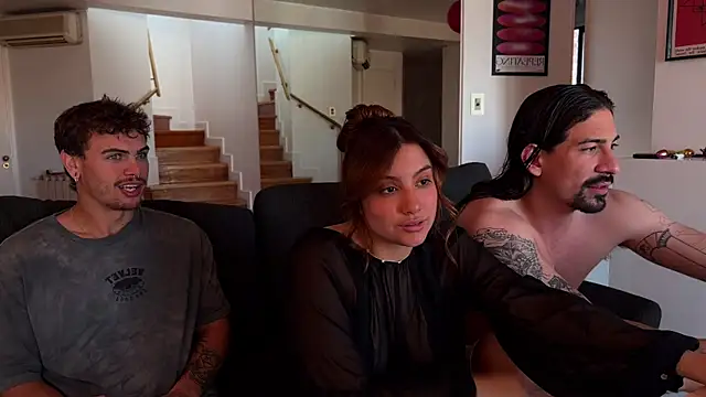 annaxxxb online show from October 20, 2025, 8:09 pm