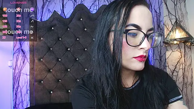 Zami Escobar of online show from September 14, 2025, 7:03 pm