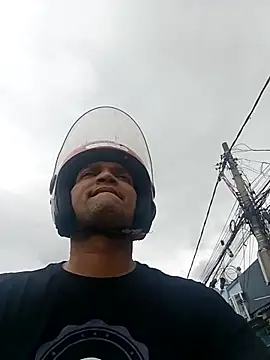 Snapshot of Snoopreto42 chatting on March 9, 2026, 6:22 pm Snoopreto42 online show from March 9, 2026, 6:22 pm