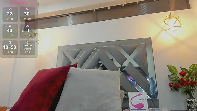 Candy Hott7 online show from November 7, 2025, 8:13 pm