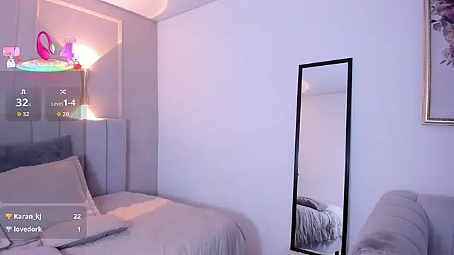 victoria bourne online show from November 23, 2025, 12:15 pm