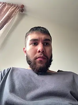 Snapshot of Diicaprio69 chatting on October 17, 2025, 7:04 pm Diicaprio69 online show from October 17, 2025, 7:04 pm