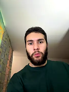 Snapshot of Diicaprio69 chatting on September 28, 2025, 9:33 pm Diicaprio69 online show from September 28, 2025, 9:33 pm